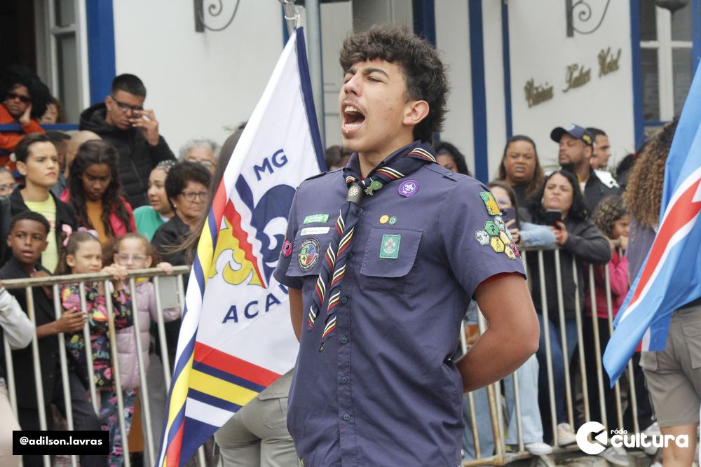 Ato cívico e desfile de 7 de Setembro no centro de Lavras