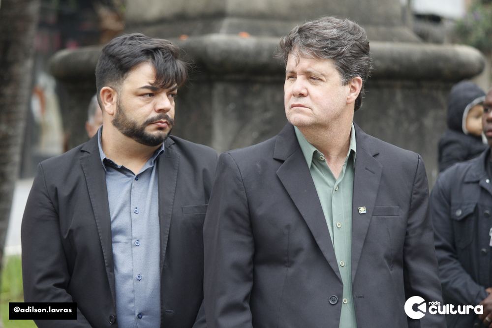 Ato cívico e desfile de 7 de Setembro no centro de Lavras