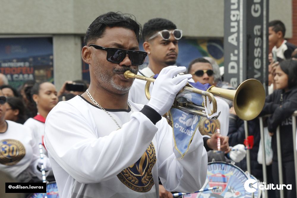 Homenagem a Pedro Henrique Evangelista Ribeiro no desfile de 7 de Setembro em Lavras