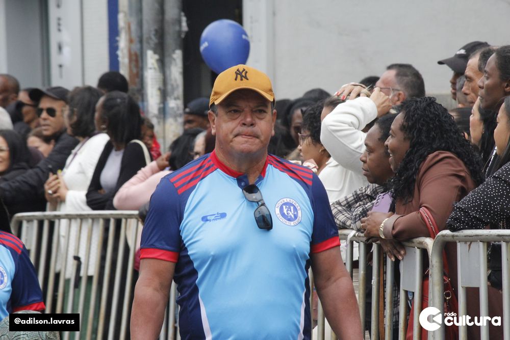 O Nova Lavras Esporte Clube no desfile de 7 de Setembro em Lavras