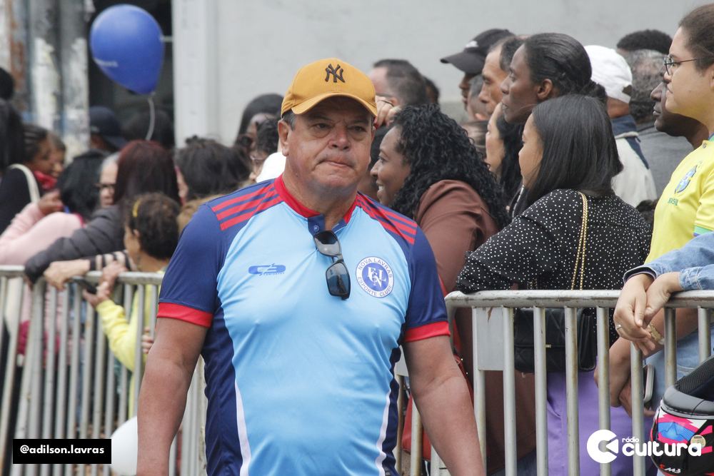 O Nova Lavras Esporte Clube no desfile de 7 de Setembro em Lavras