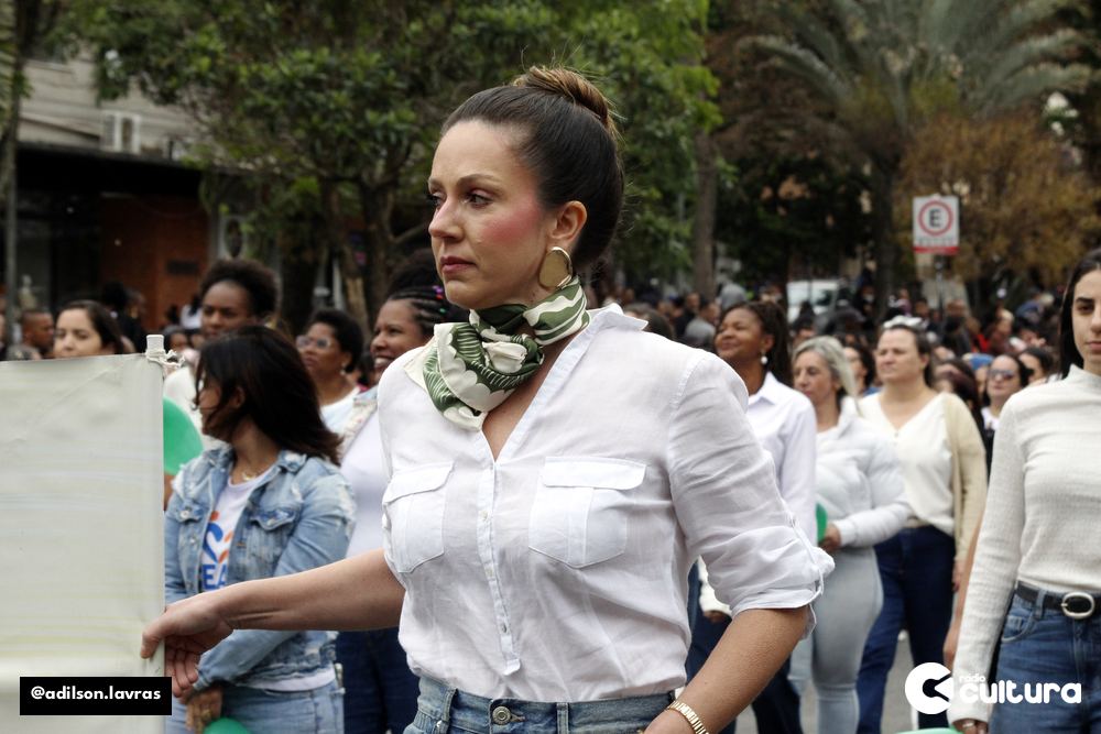 Escolas, entidades e forças de segurança no desfile de 7 de Setembro em Lavras
