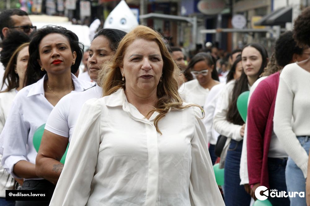 Escolas, entidades e forças de segurança no desfile de 7 de Setembro em Lavras