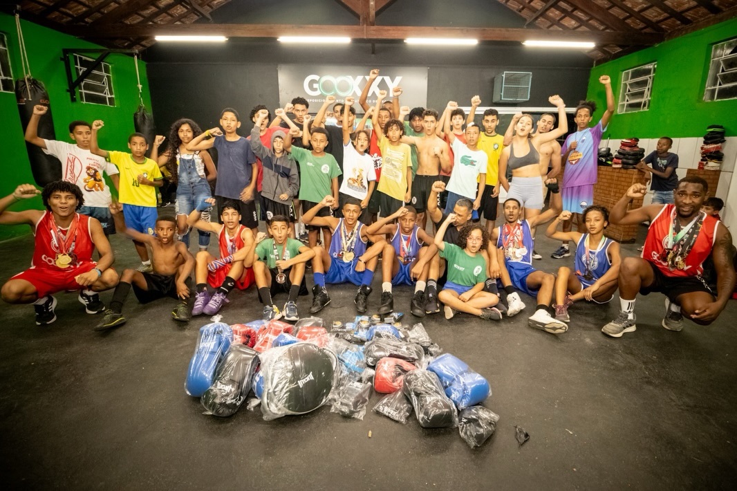 O Projeto Social Boxe Nova Geração funciona na Associação Atlética Ferroviária, na região Norte de Lavras