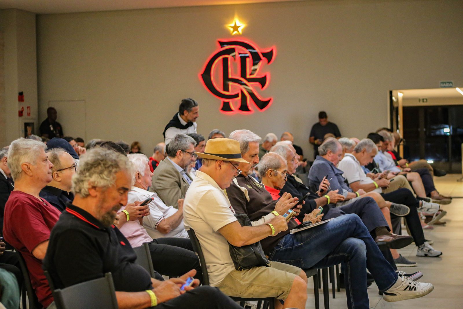 Conselheiros do Flamengo na reunião que aprovou a reforma do estatuto