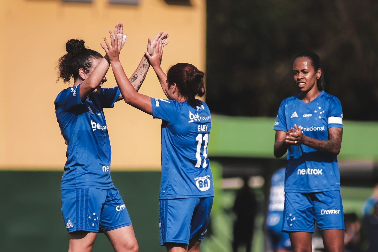 Cabulosas comemoram vitória no Campeonato Mineiro Feminino