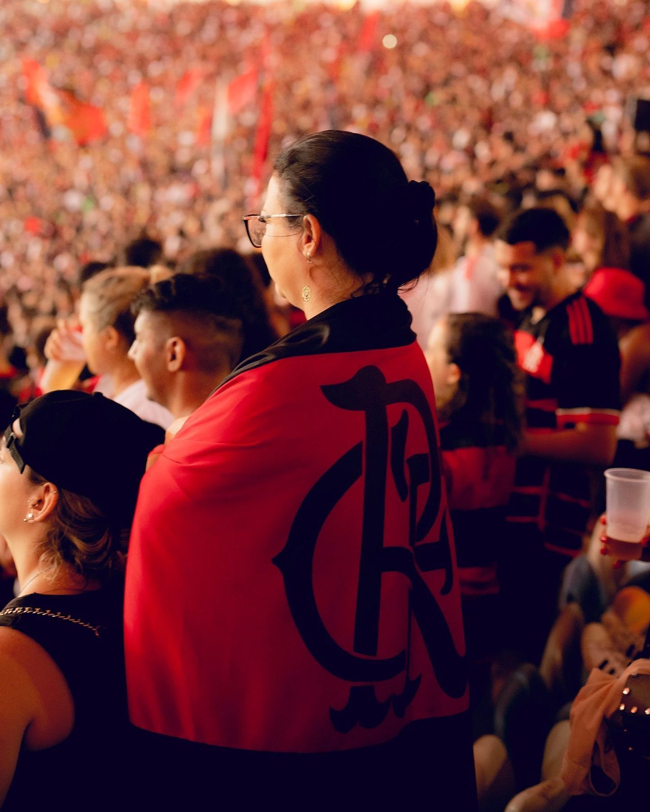 Torcida rubro-negra no Maracanã, palco de Flamengo x Vitória no domingo, às 19h30