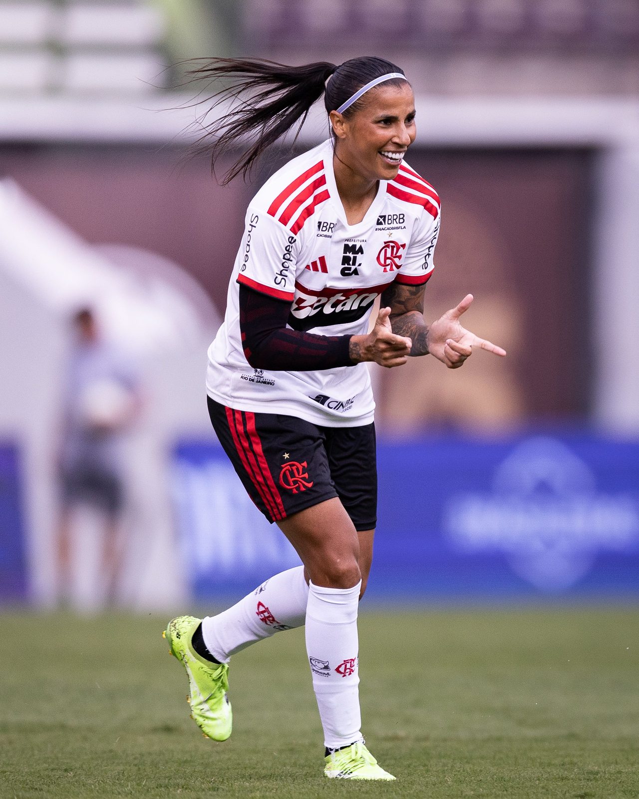 Os quatro gols da partida saíram todos no primeiro tempo