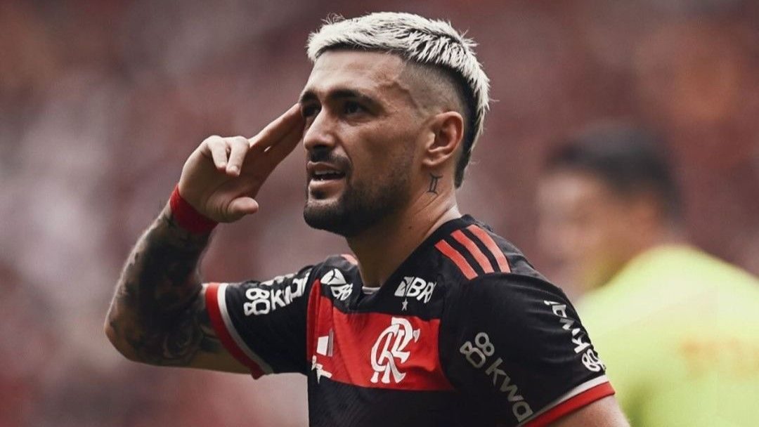 Arrascaeta chamou a torcida rubro-negra para o duelo de domingo no Maracanã