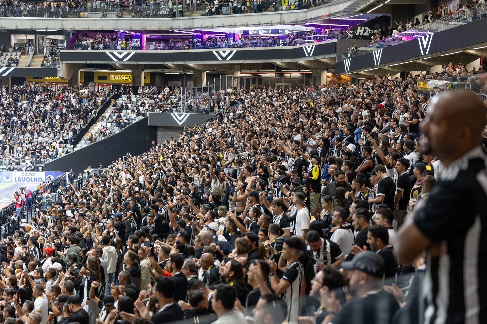 Torcida do Atlético na Arena MRV, palco do jogo de quarta-feira pela Sul-Americana