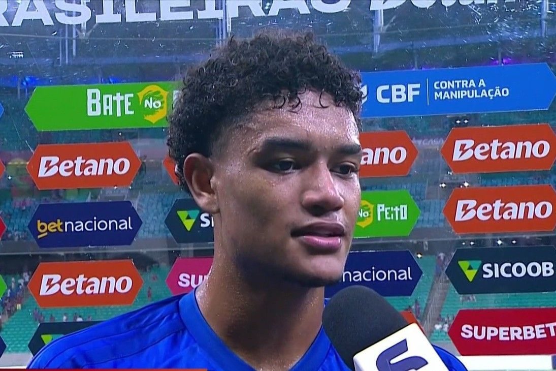 Atacante de 20 anos é cria das categorias de base da Toca da Raposa