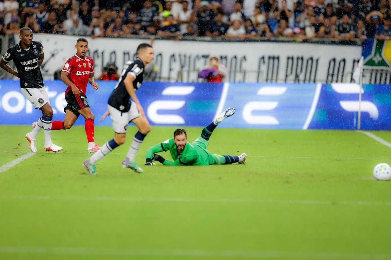 Samuel Lino, autor do gol da vitória rubro-negra em Belém