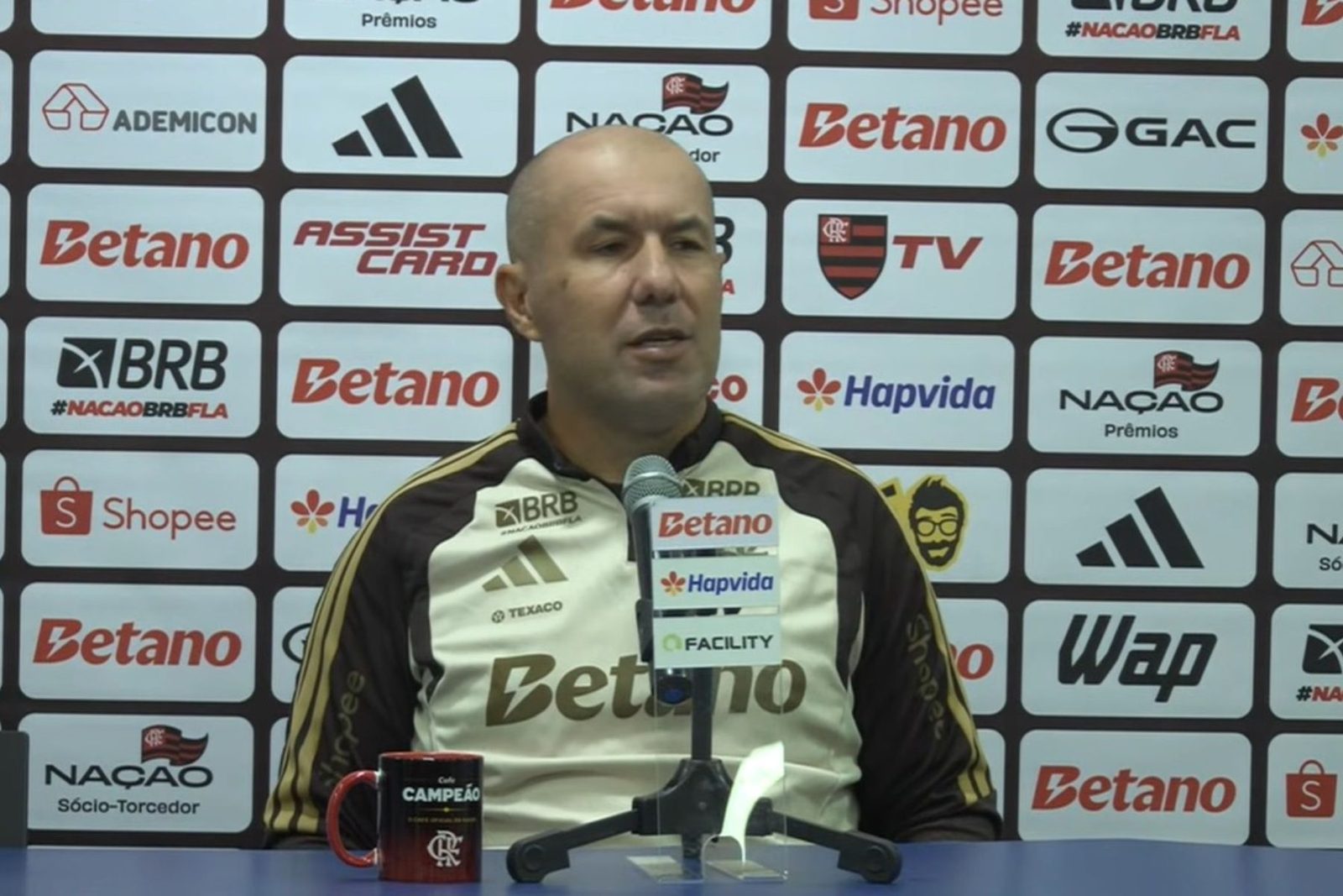 O técnico Leonardo Jardim em entrevista coletiva após Remo 0 x 1 Flamengo